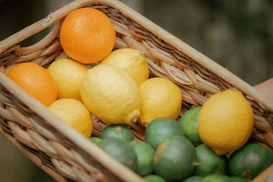 gli agrumi non sono indicati a chi soffre di bruciore di stomaco